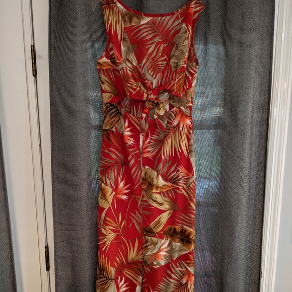 Connected Apparel Red Floral Print Size 8 Dress - Picture 2 of 4